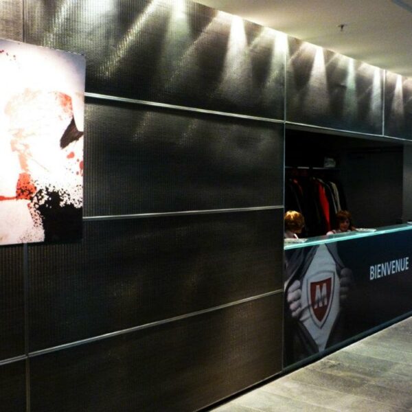 Hellboy McAfee Focus et le vestiaire